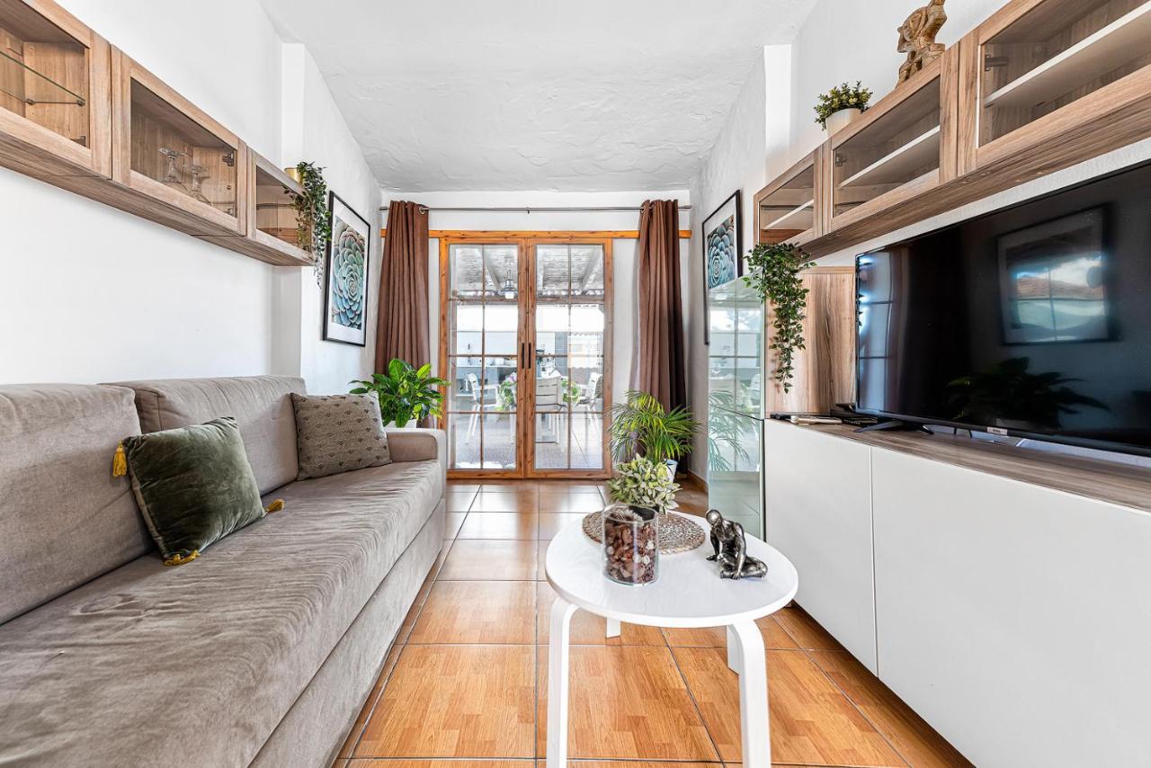 Bungalows Los Arcos 77 San Bartolomé Екстериор снимка