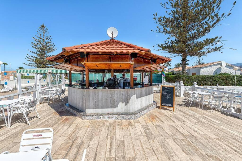 Bungalows Los Arcos 77 San Bartolomé Екстериор снимка