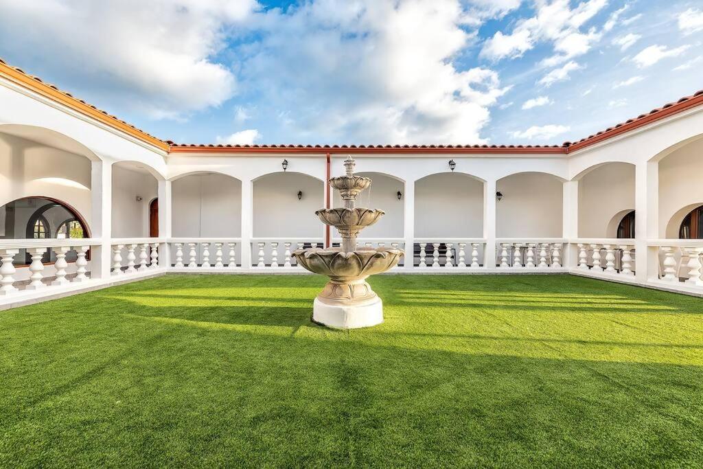 Bungalows Los Arcos 77 San Bartolomé Екстериор снимка