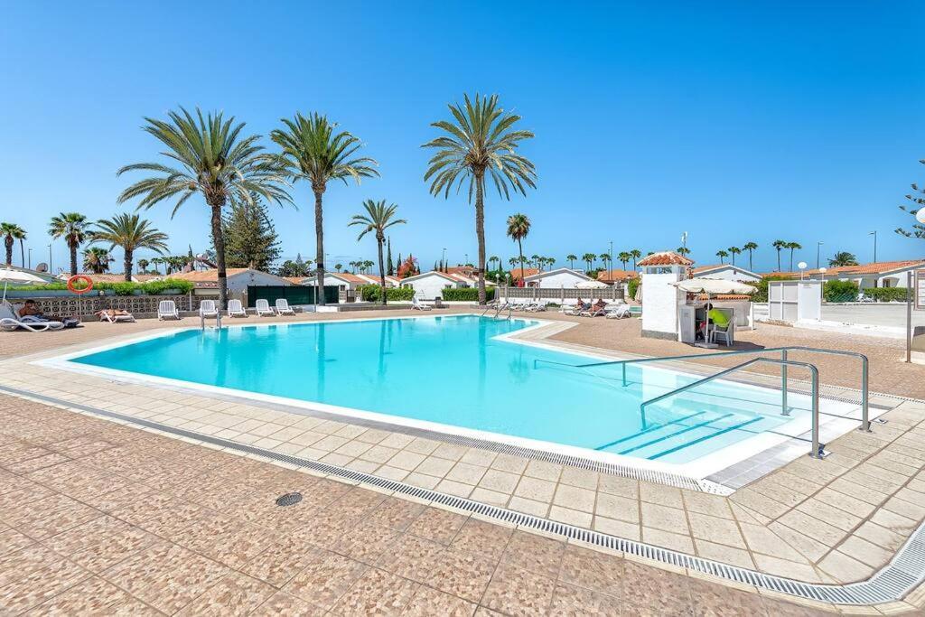 Bungalows Los Arcos 77 San Bartolomé Екстериор снимка