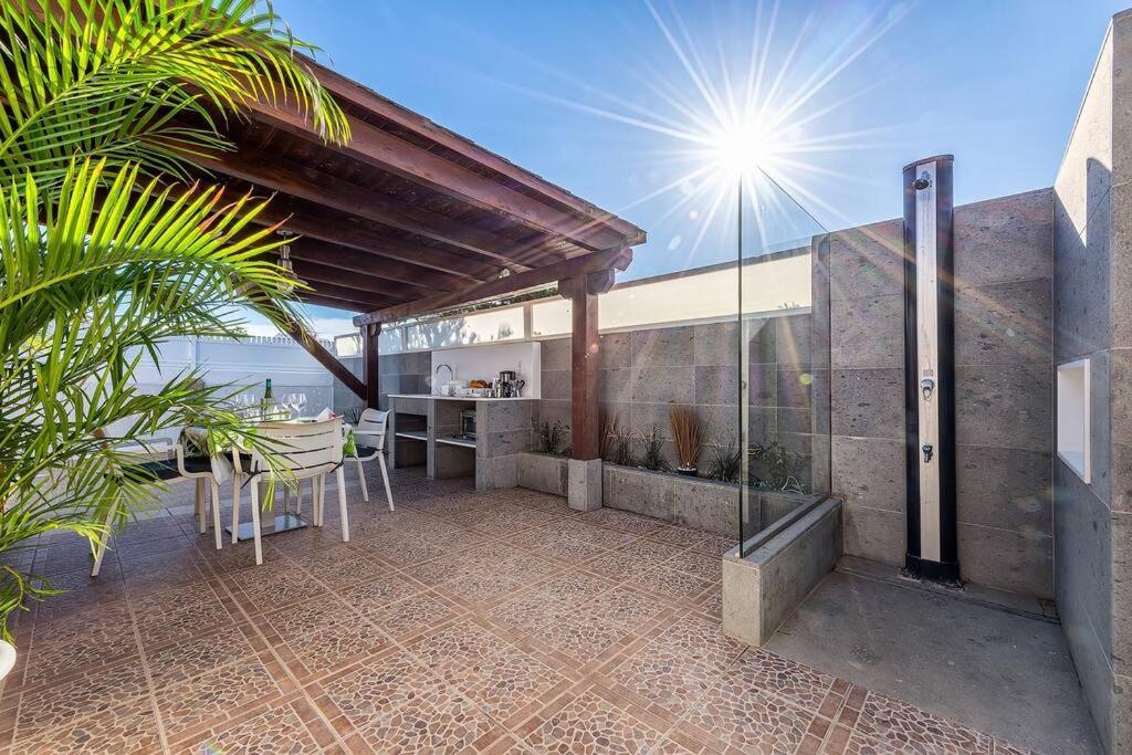Bungalows Los Arcos 77 San Bartolomé Екстериор снимка